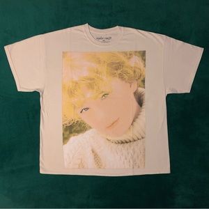 Taylor Swift x UO Exclusive Folklore Anniversary “Portrait” Oversized Sand Tee